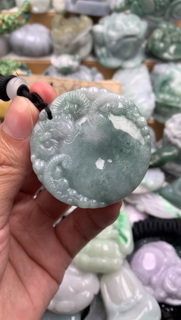 吊坠(不含链)未镶嵌翡翠1