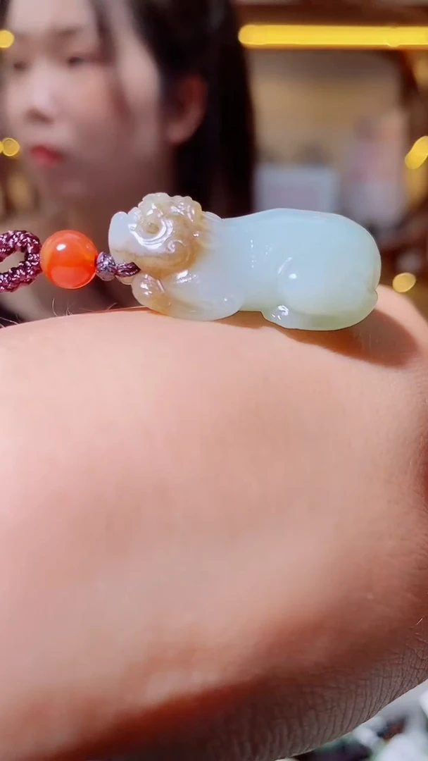 和田玉未镶嵌颈饰11