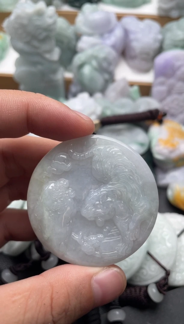 吊坠(不含链)未镶嵌翡翠1