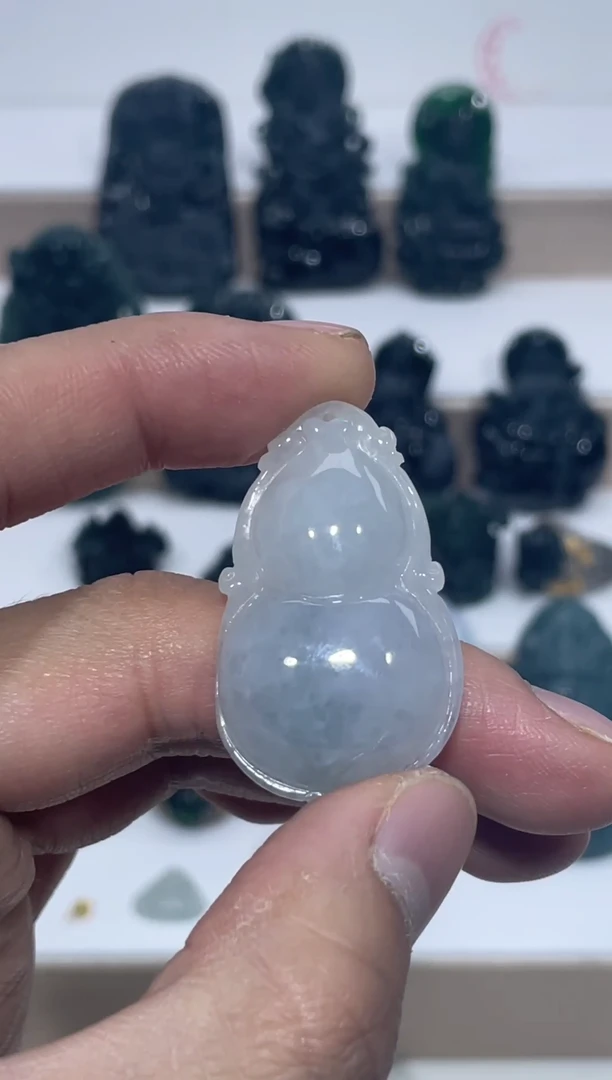 颈饰未镶嵌翡翠天然翡翠A货