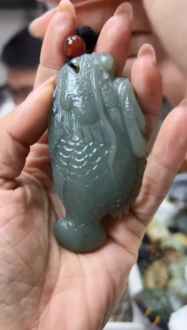 和田玉未镶嵌把件1