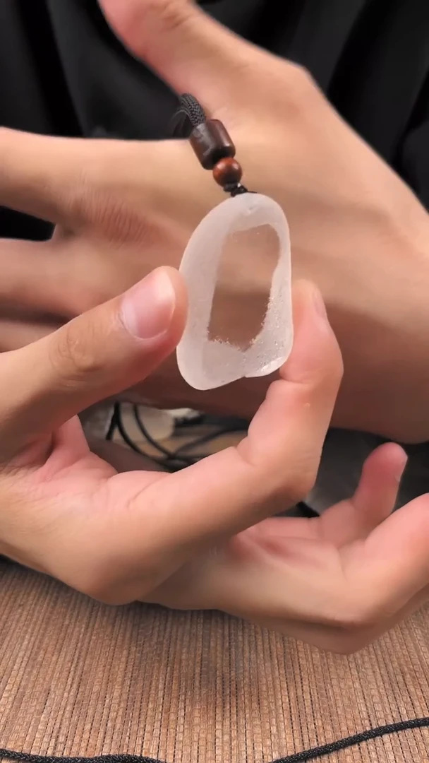 未镶嵌吊坠(赠链)水晶水晶