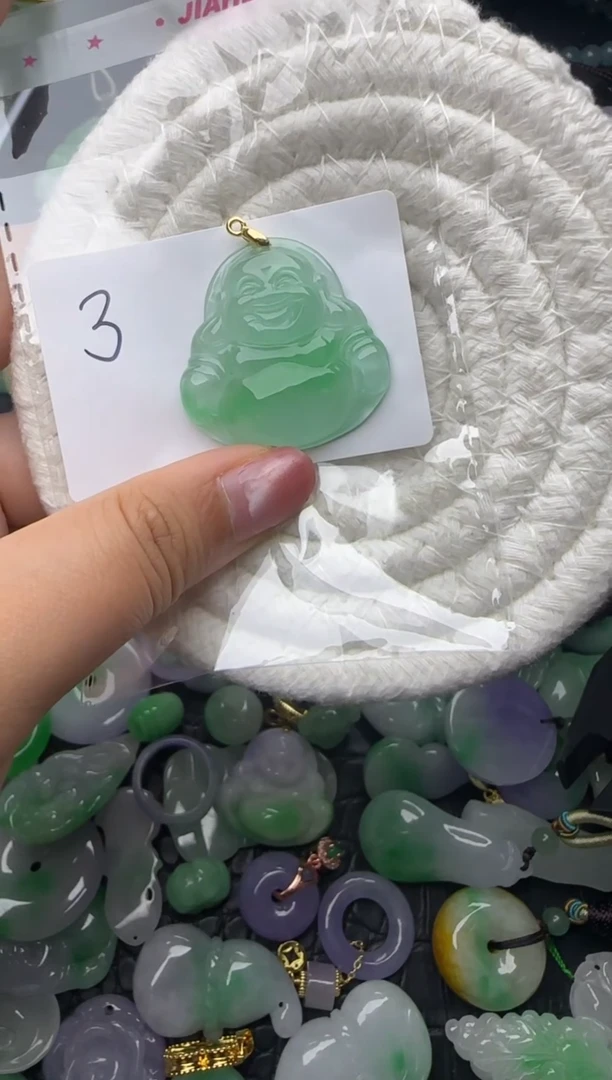 颈饰未镶嵌翡翠缅甸翡翠吊坠