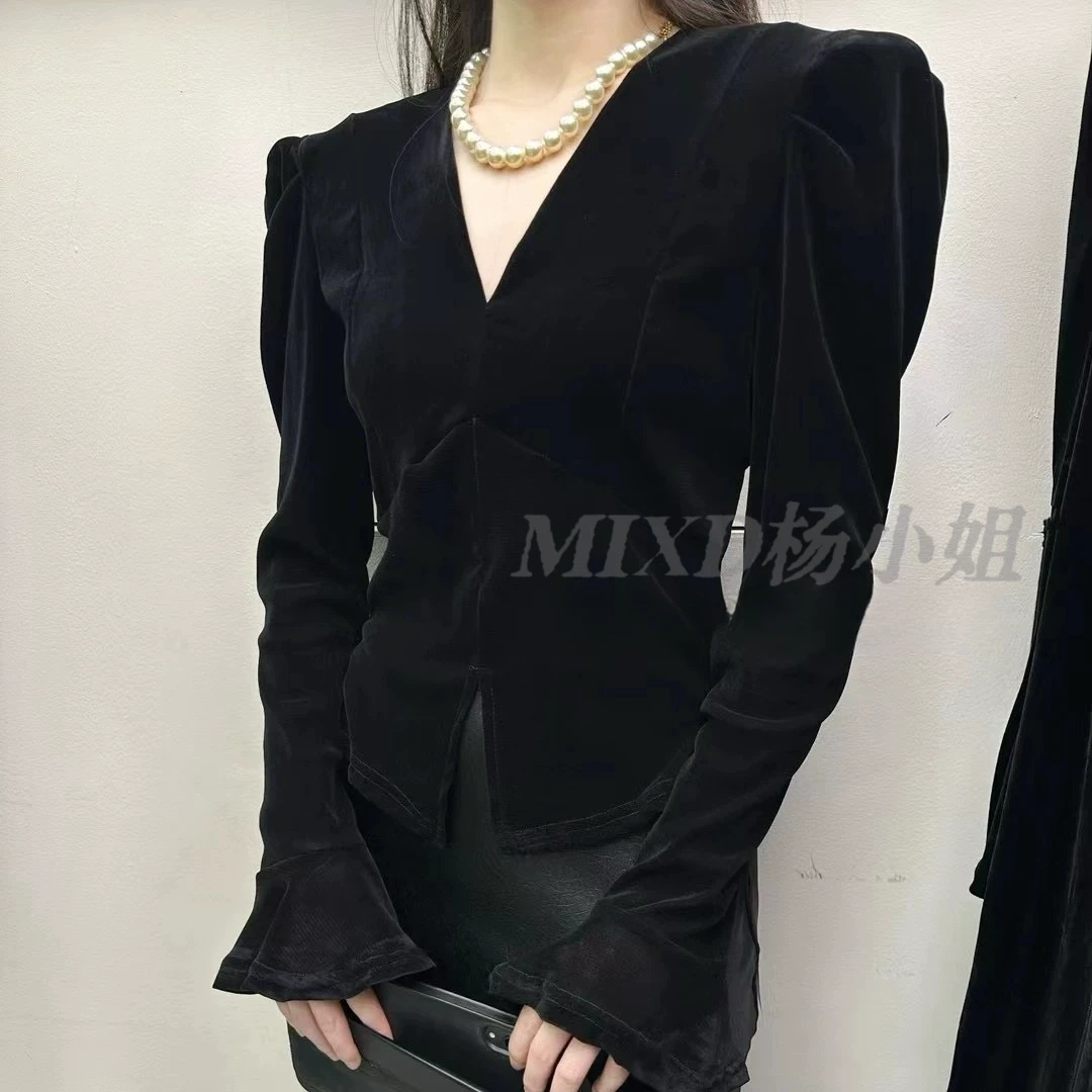 【MIXD杨小姐定制】2025秋款正版高定丝绒V领气质喇叭袖上衣