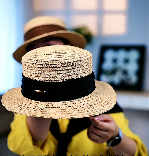 拉菲草平顶帽子百搭草帽草编宽檐法式时尚太阳帽女士夏季遮阳帽