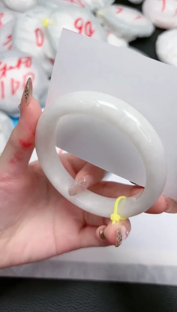 【闪购商品】和田玉手镯未镶嵌161-60.3