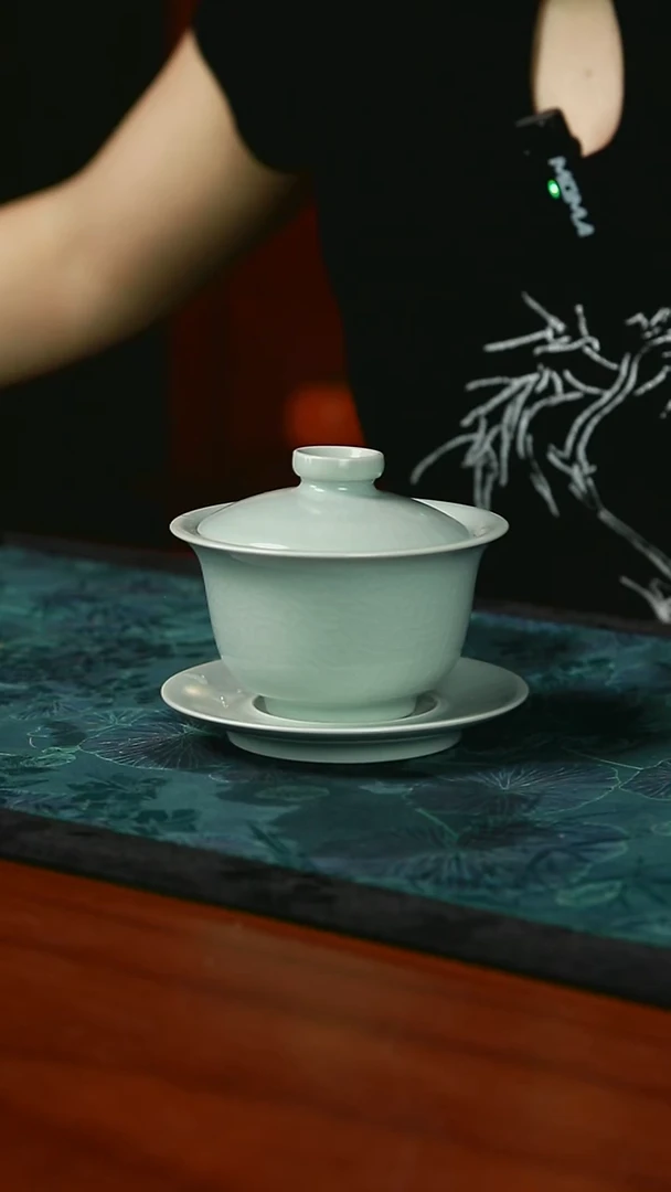 元宝盖碗 月白 支钉 开片 一级品