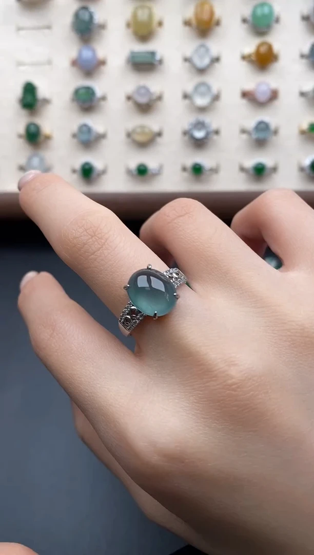 银S925镶嵌戒指翡翠一物一证一礼盒