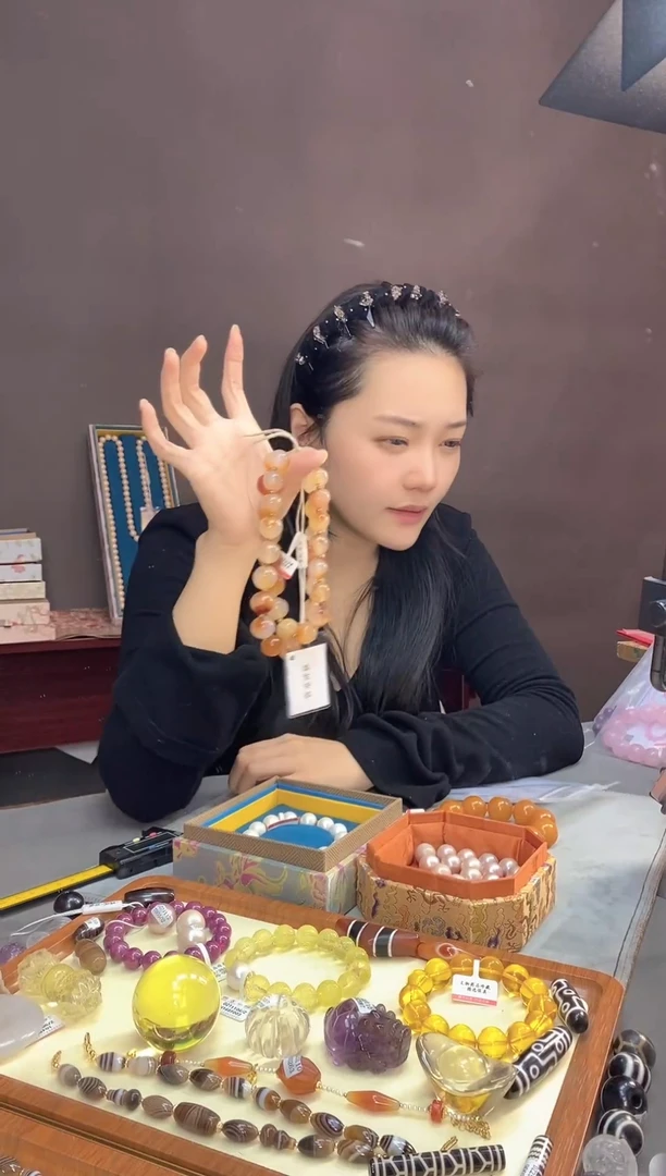 午**啡珠串一物一证 铜艺缘收藏