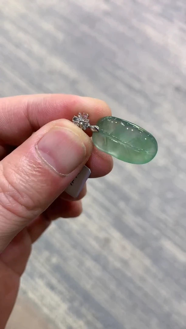 颈饰未镶嵌翡翠天然A货翡翠