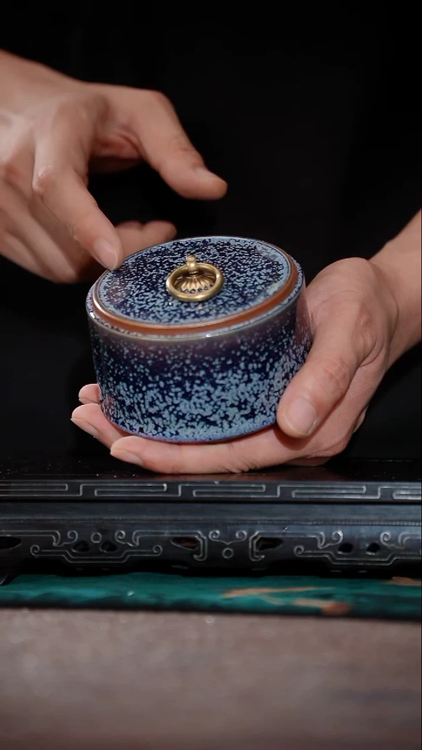 52-15活环小茶仓（陈俊才 炭蓝釉）