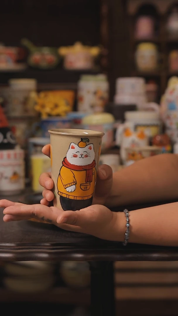 摆件景德镇釉下彩绘设计师款式陶瓷