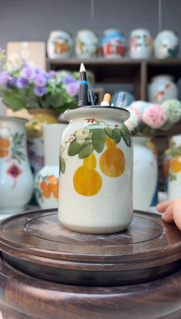 【闪购商品】瓶景德镇手绘陶瓷花瓶底部无孔高11口5左右