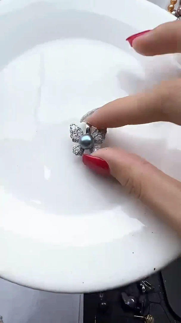 淡水珍珠未镶嵌颈饰1