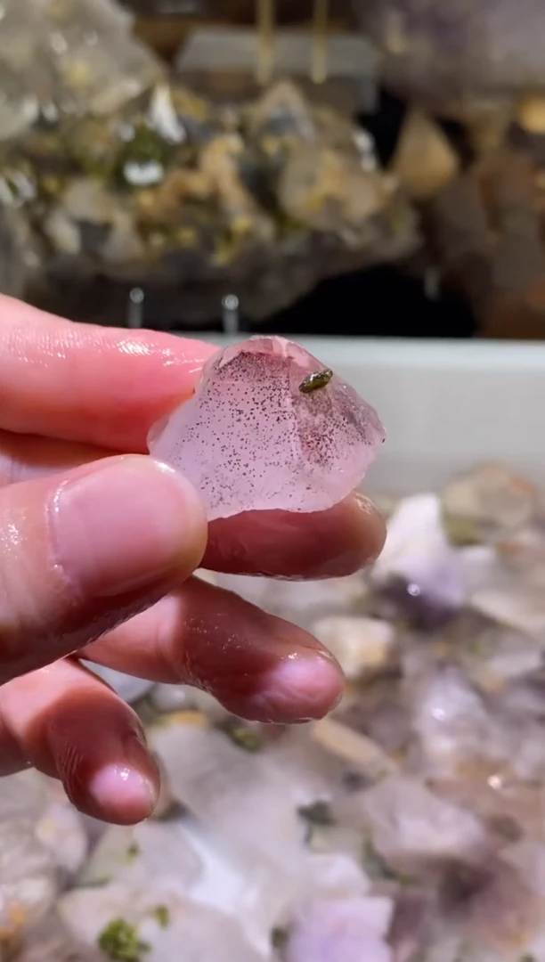 未镶嵌珠宝半成品水晶56号四川花园水晶