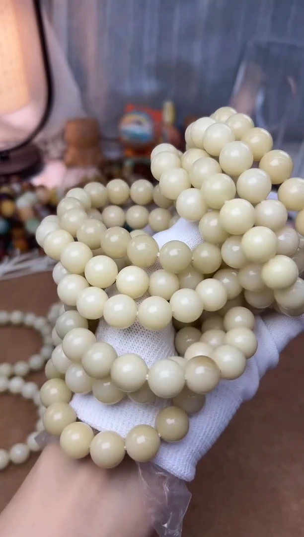 菩提根/象牙果手串水磨圆珠浅色一条2807