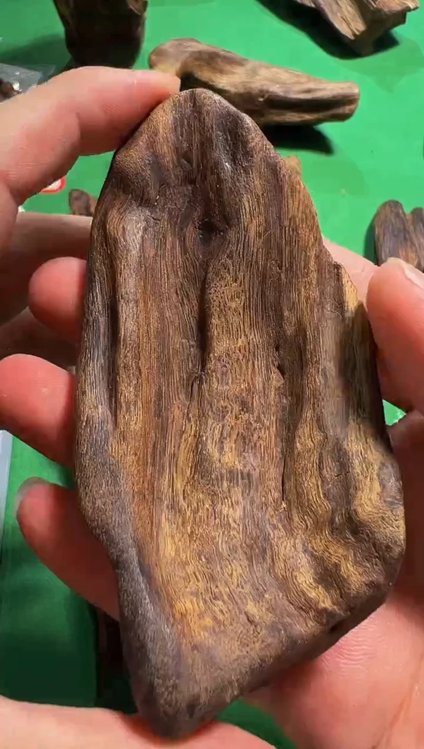【闪购商品】沉香手把件66号白棋种41g多样性发一
