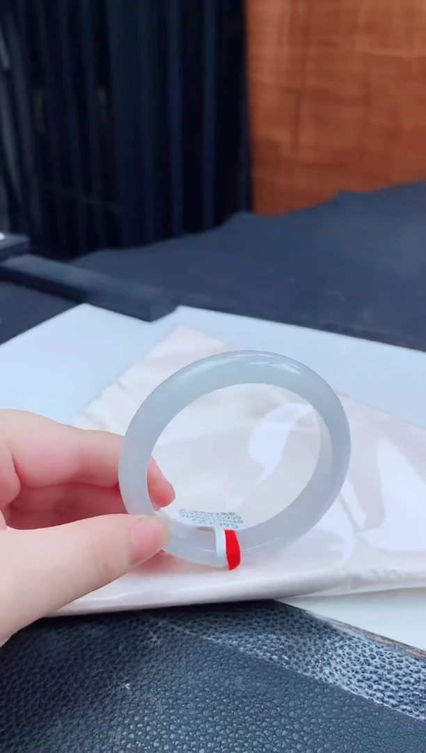 翡翠手镯未镶嵌缅甸天然翡翠A货手镯