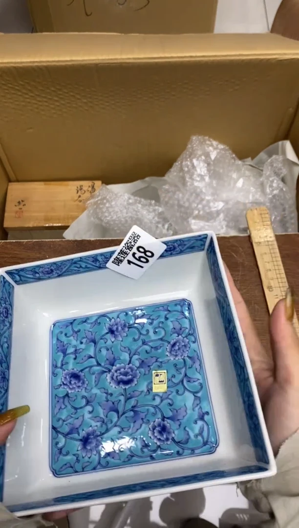 瓷片一***年隆莲瓷器欢迎大家