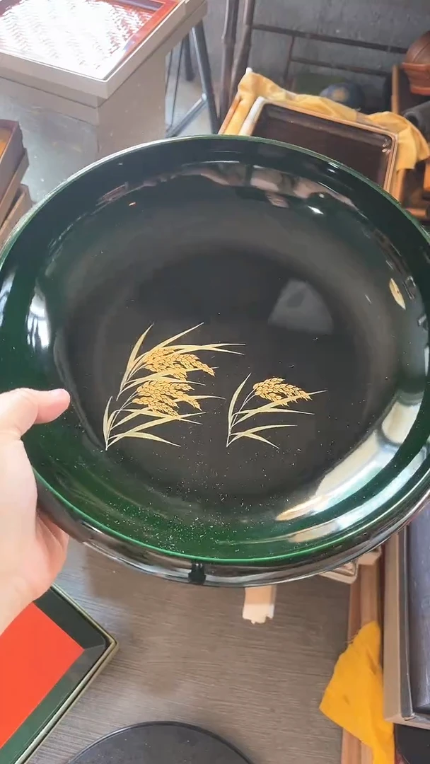 石*人墨绿        果子钵