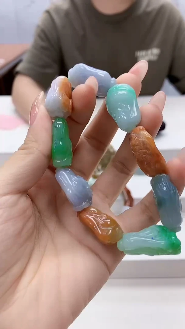 未镶嵌定制翡翠4917ty-毛货挂件147