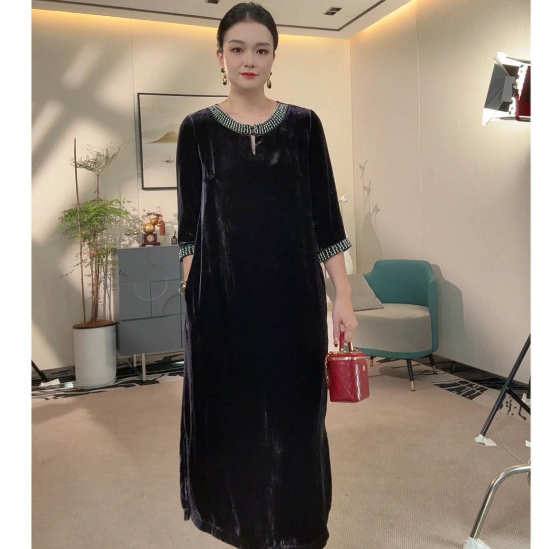 葡萄紫圆领气质时尚显瘦真丝丝绒连衣裙
