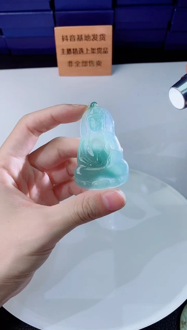 翡翠未镶嵌颈饰1111111