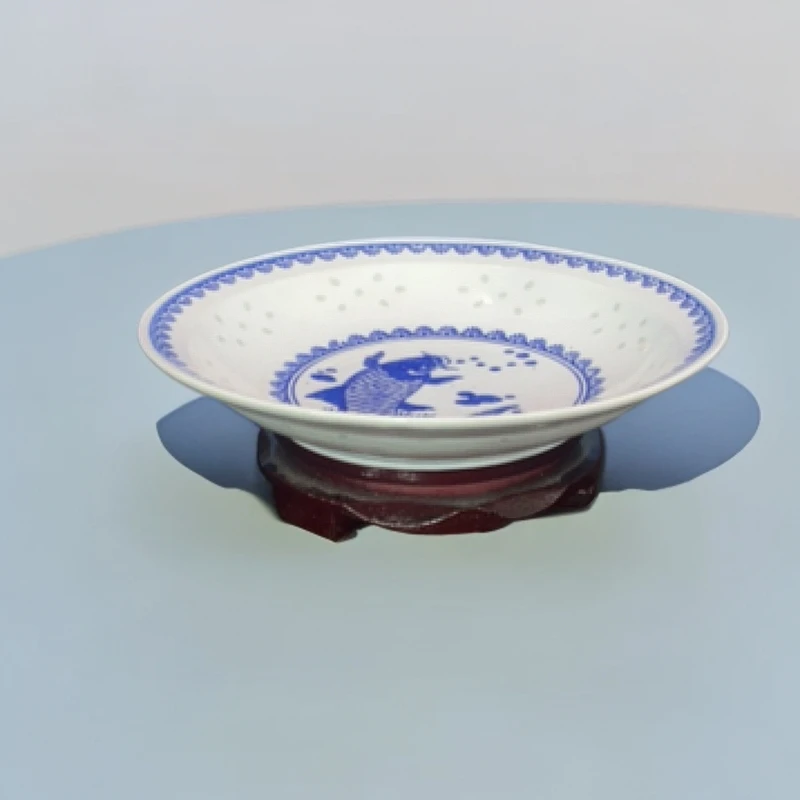 景德镇陶瓷青花釉下8寸鱼纹深盘