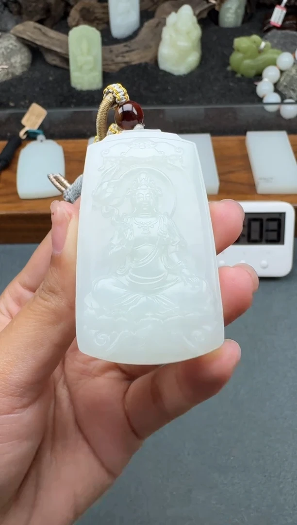 颈饰未镶嵌和田玉1