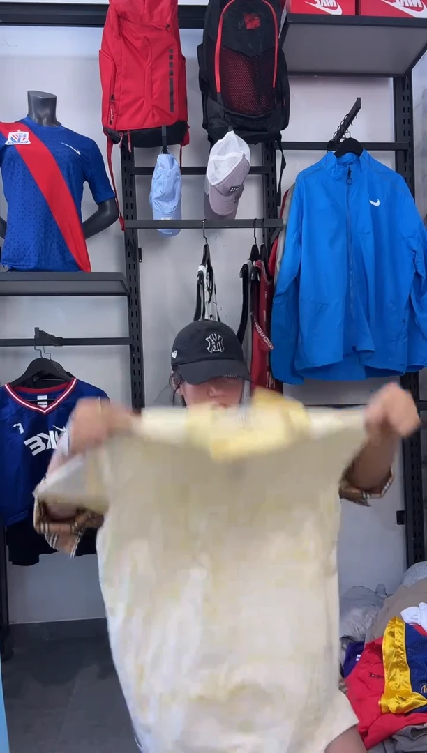 237编码 耐克卫衣服饰过款为准 尺码·