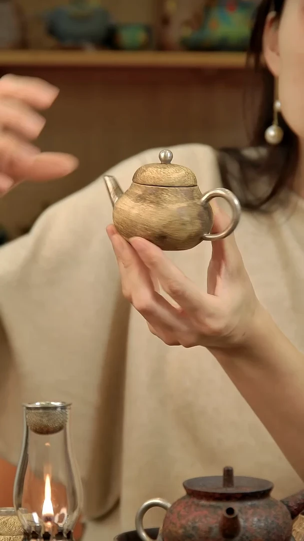 言野手作 粉引仿古小梨壶