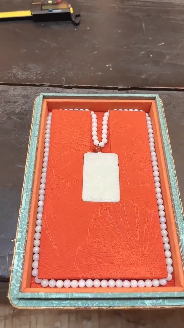 和田玉未镶嵌颈饰和田玉挂件子冈牌L361