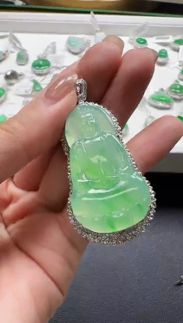 颈饰18K金镶嵌翡翠KDF1103-155