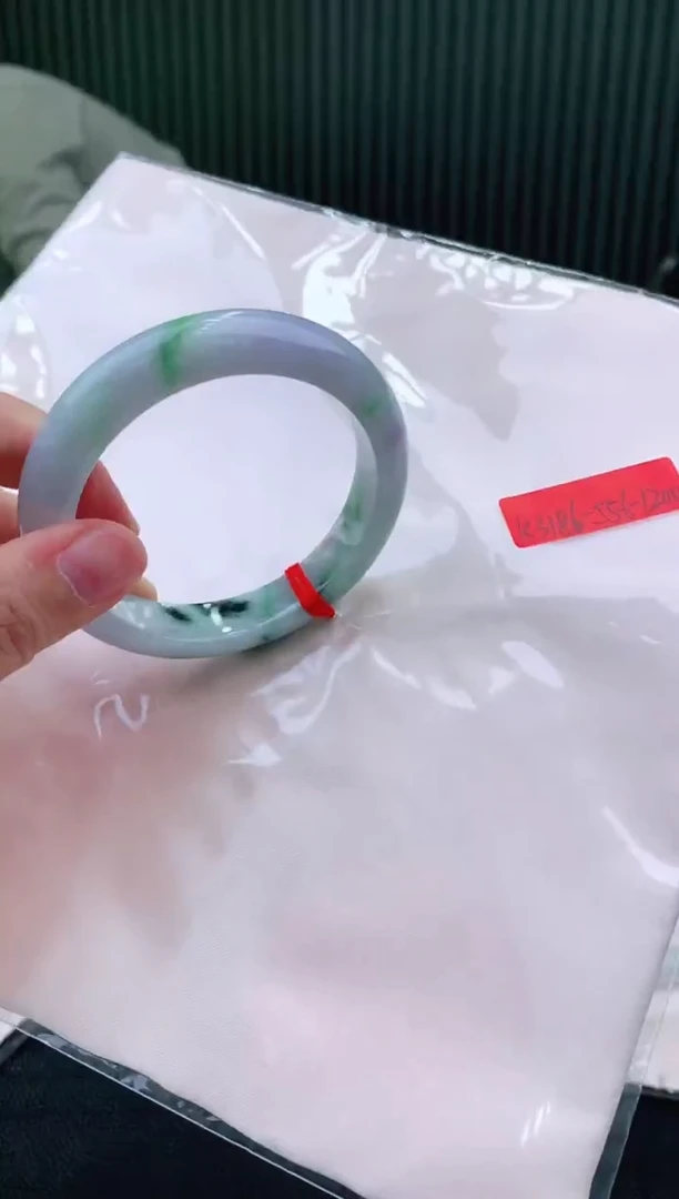 未镶嵌手镯翡翠111
