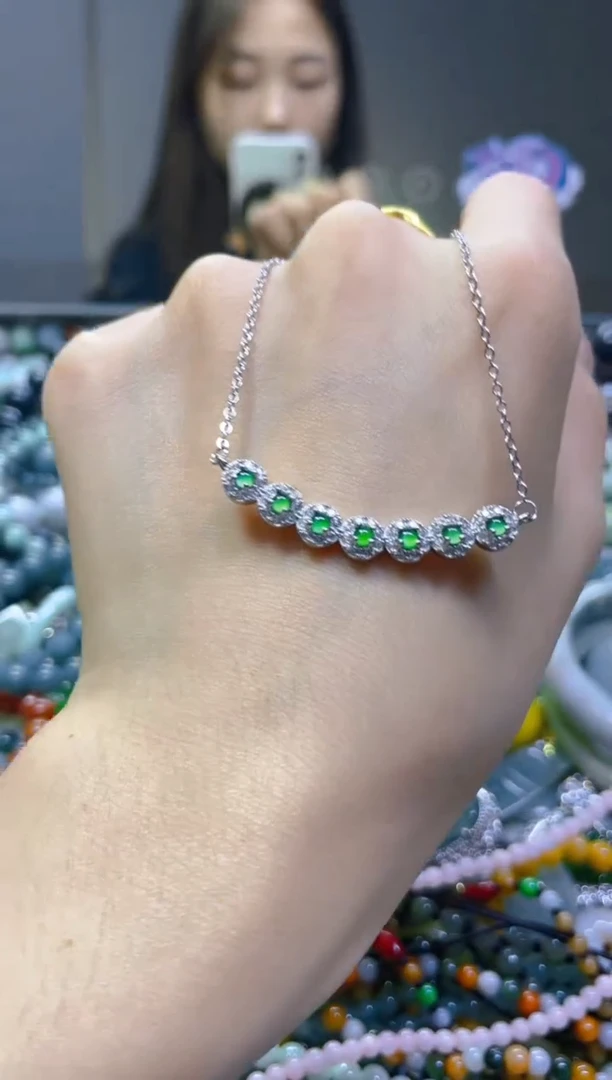 翡翠未镶嵌颈饰/L/翡翠A货，一件也是批发价