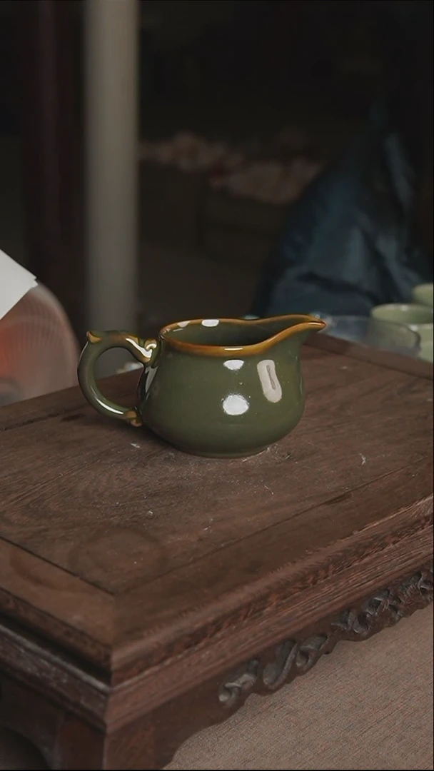 杯043号茶叶末龙耳公道杯裸发