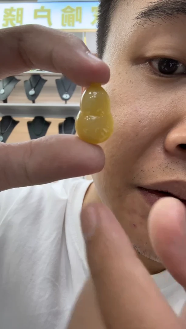 颈饰未镶嵌翡翠天然翡翠A货孤品一件