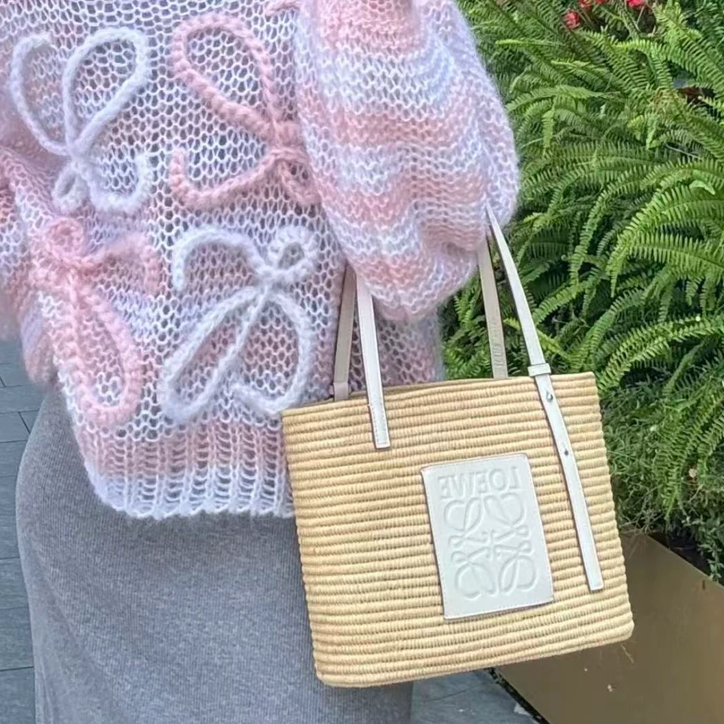 95新 LOEWE/罗意威 坤球奢选罗意威草编菜篮子包