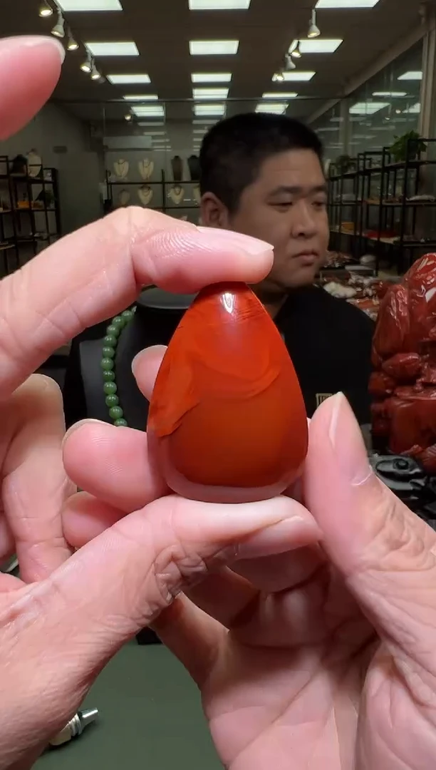 【闪购商品】南红玛瑙吊坠未镶嵌一个