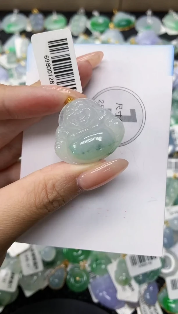 颈饰18K金镶嵌翡翠11111111111