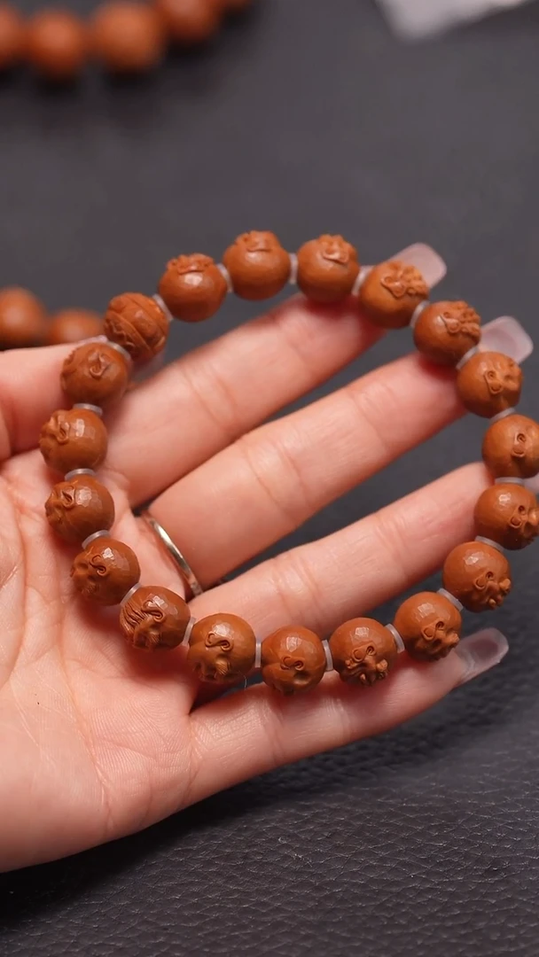 手串橄榄核1.2小钻面须派