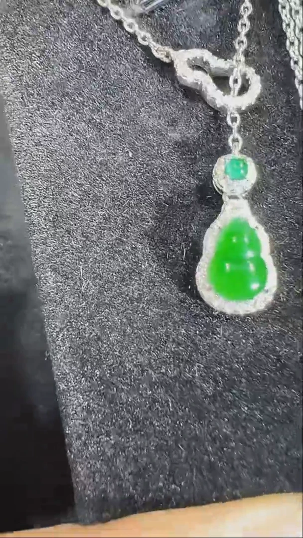 吊坠(不含链)未镶嵌翡翠多样性发货其一不含链