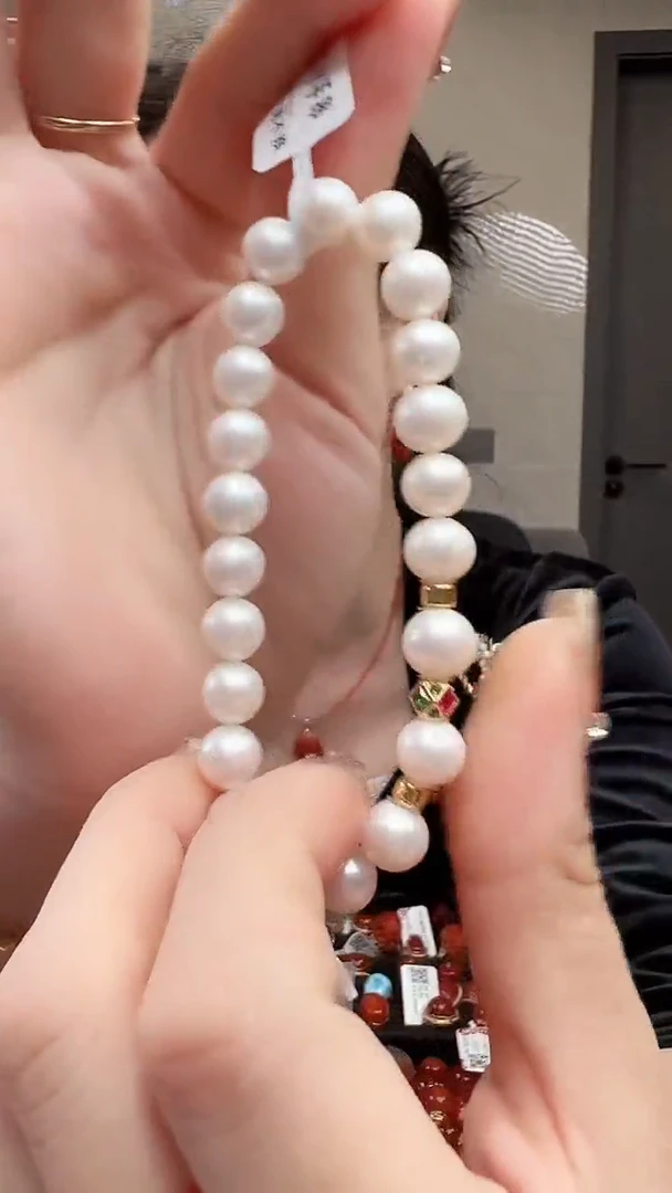 未镶嵌手串淡水珍珠/18K金设计款/8mm