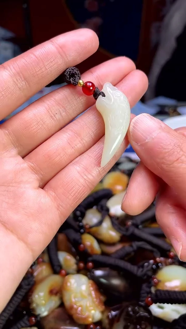 【闪购商品】和田玉颈饰未镶嵌123