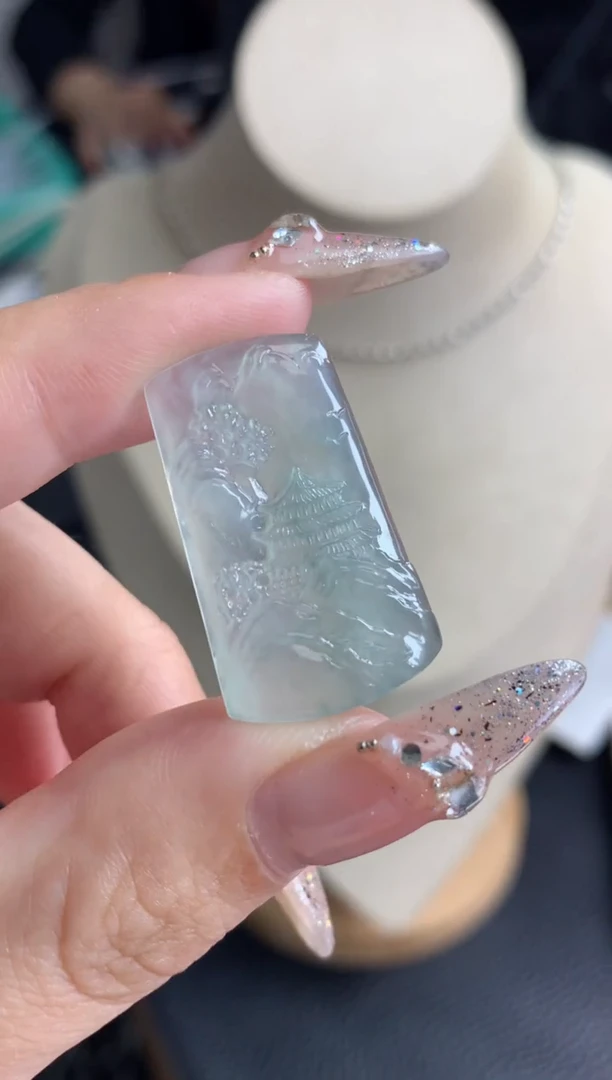 定制翡翠未镶嵌山水