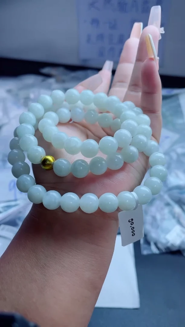 定制翡翠未镶嵌珠串