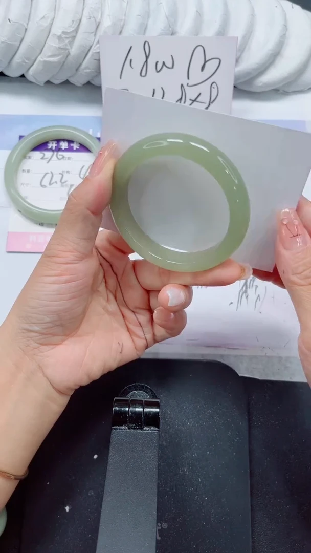 未镶嵌手镯石英质玉277-52