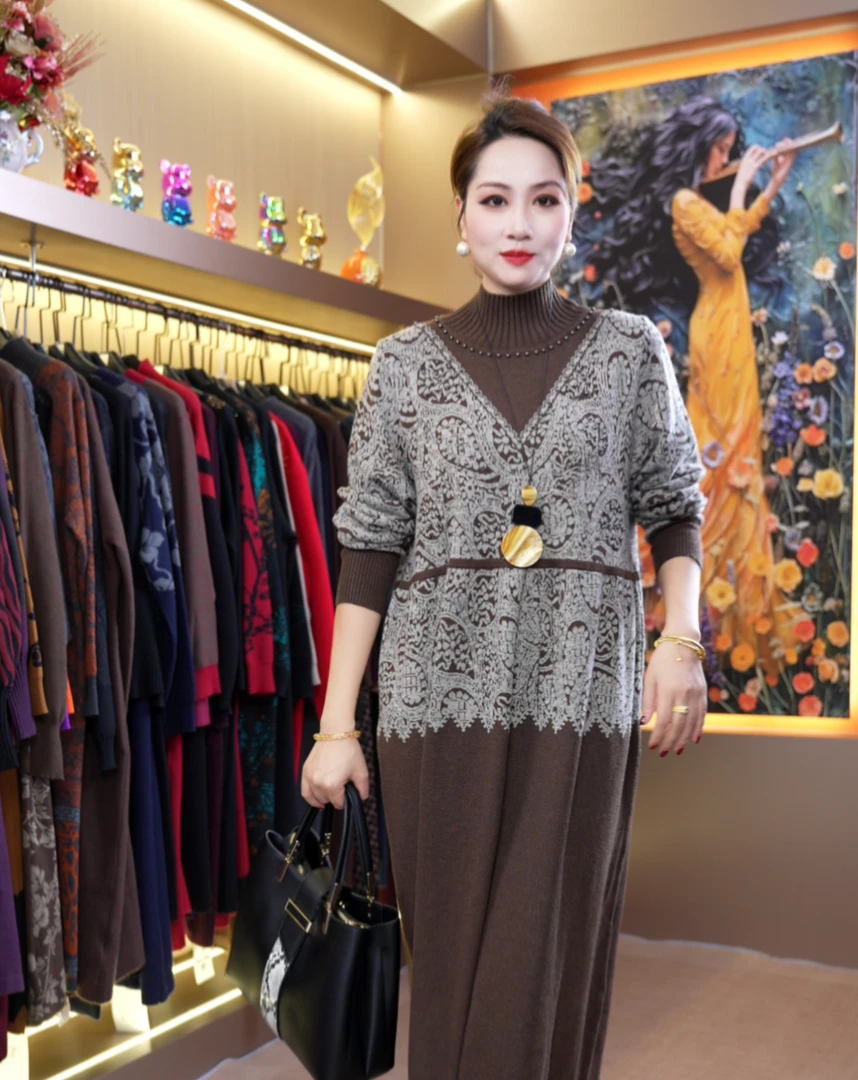 578【樱吹雪】秋冬新款宽松大码遮肚显瘦长款连衣裙