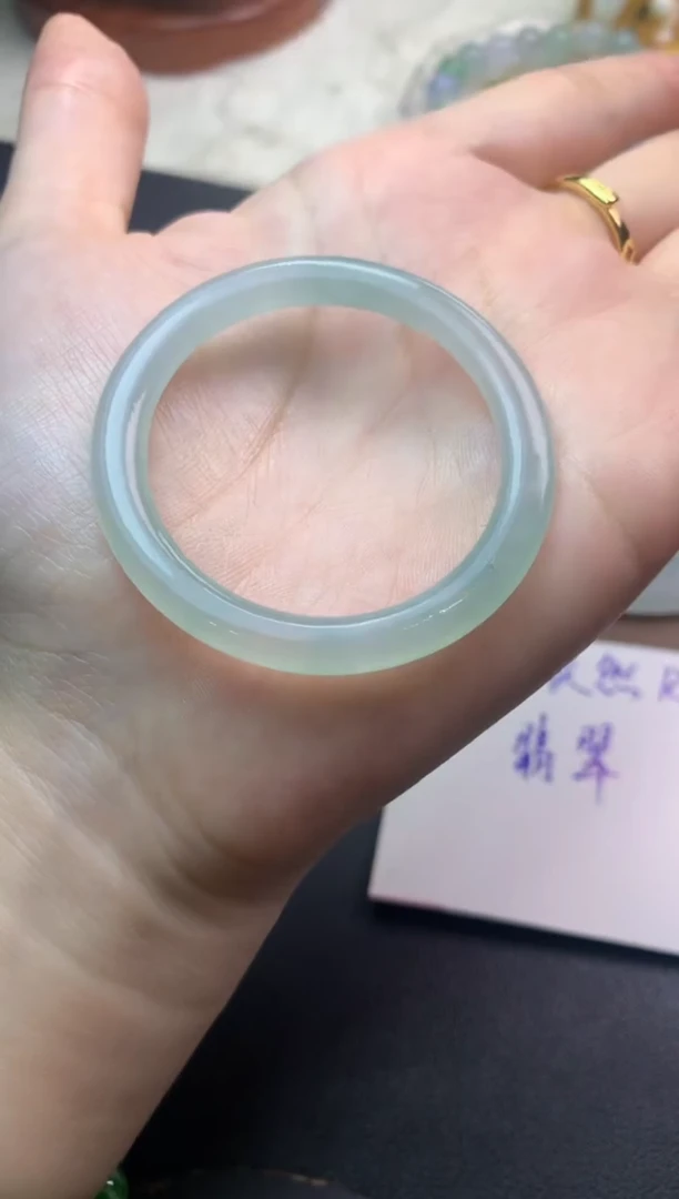 未镶嵌定制翡翠毛货