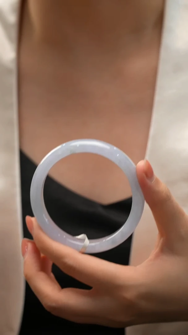 翡翠手镯未镶嵌67号